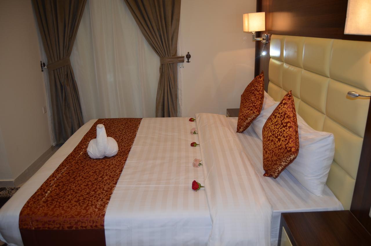 Aparthotel Lina Park 4 Al-Chubar Zewnętrze zdjęcie
