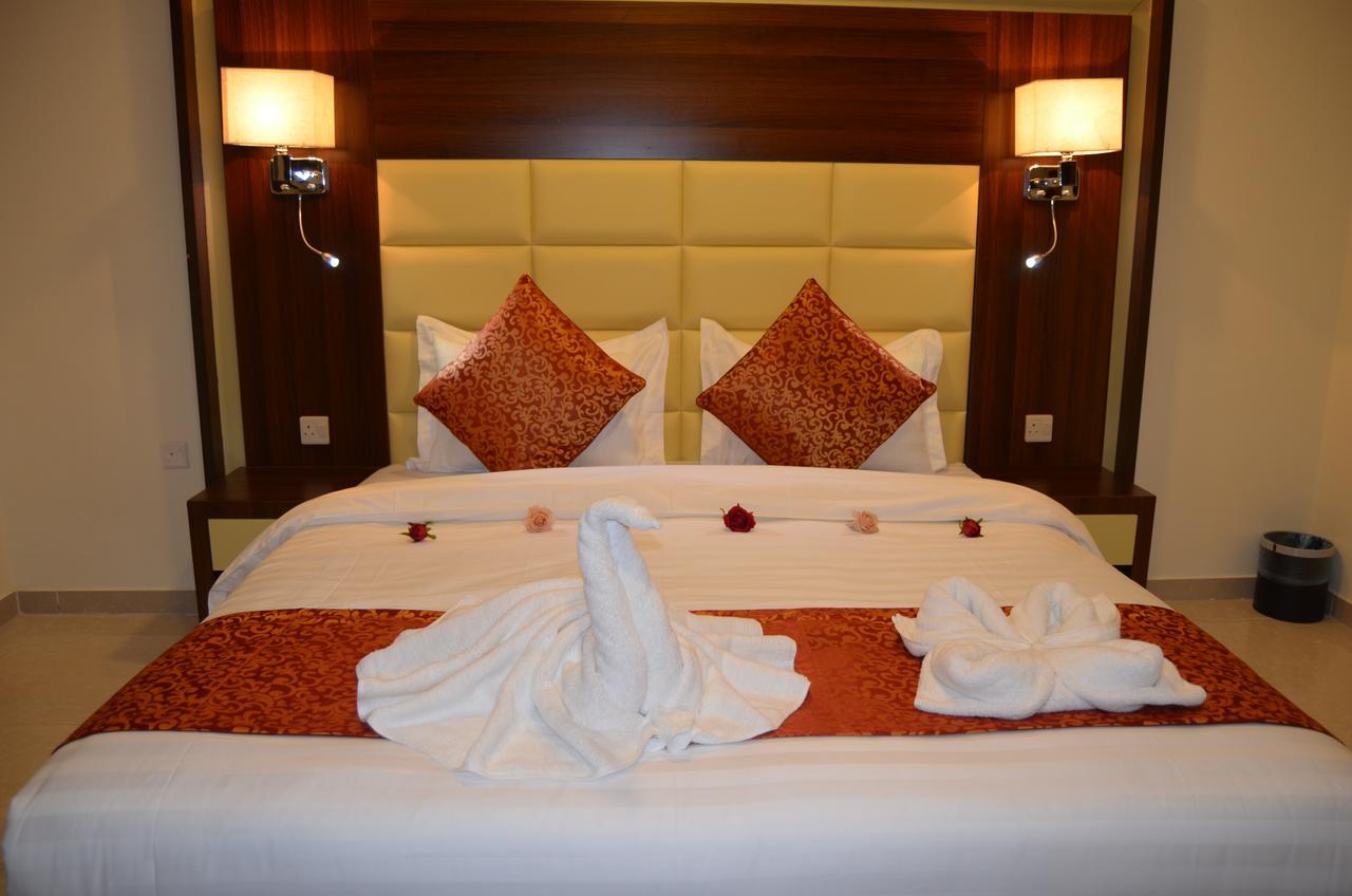 Aparthotel Lina Park 4 Al-Chubar Zewnętrze zdjęcie