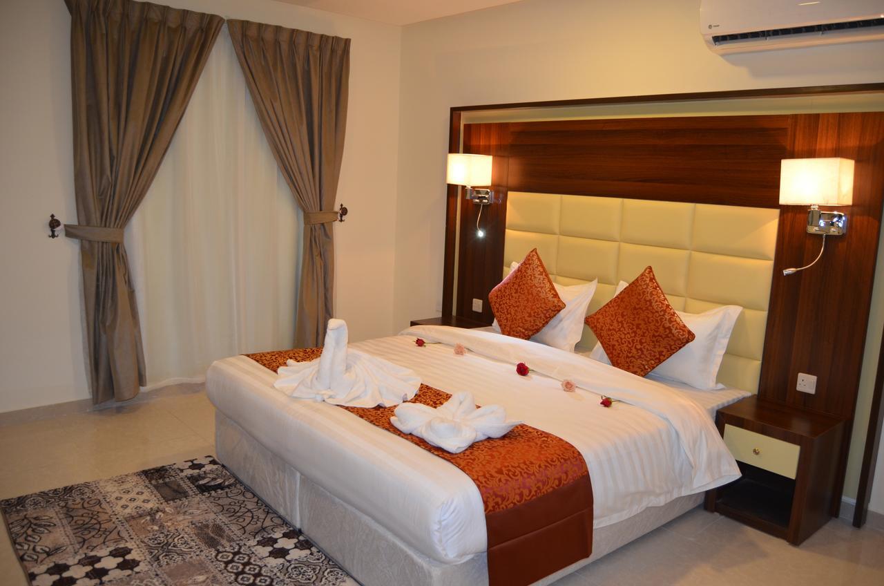 Aparthotel Lina Park 4 Al-Chubar Zewnętrze zdjęcie