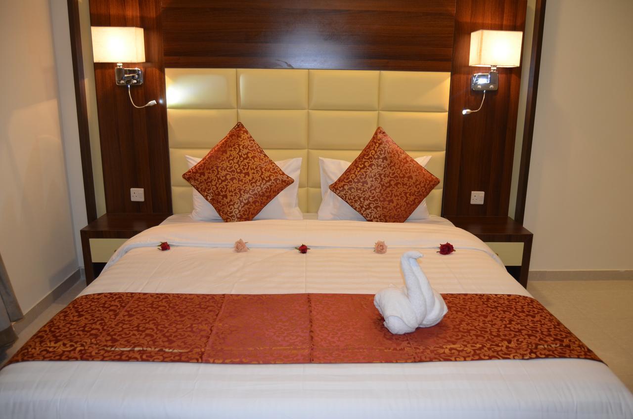 Aparthotel Lina Park 4 Al-Chubar Zewnętrze zdjęcie